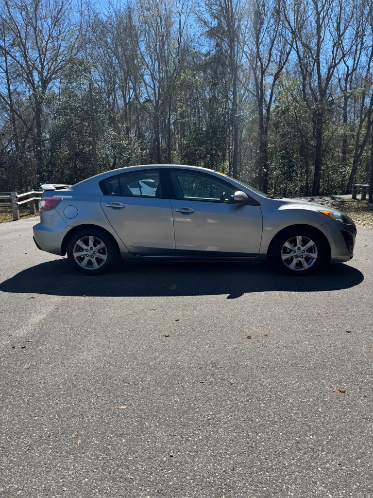 2011 Mazda MAZDA3 i Touring - Photo 19